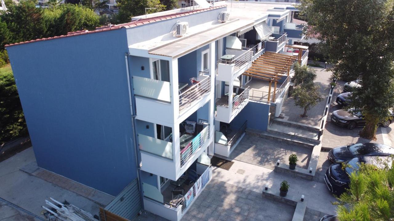 Isalos Suites Néa Péramos Zewnętrze zdjęcie