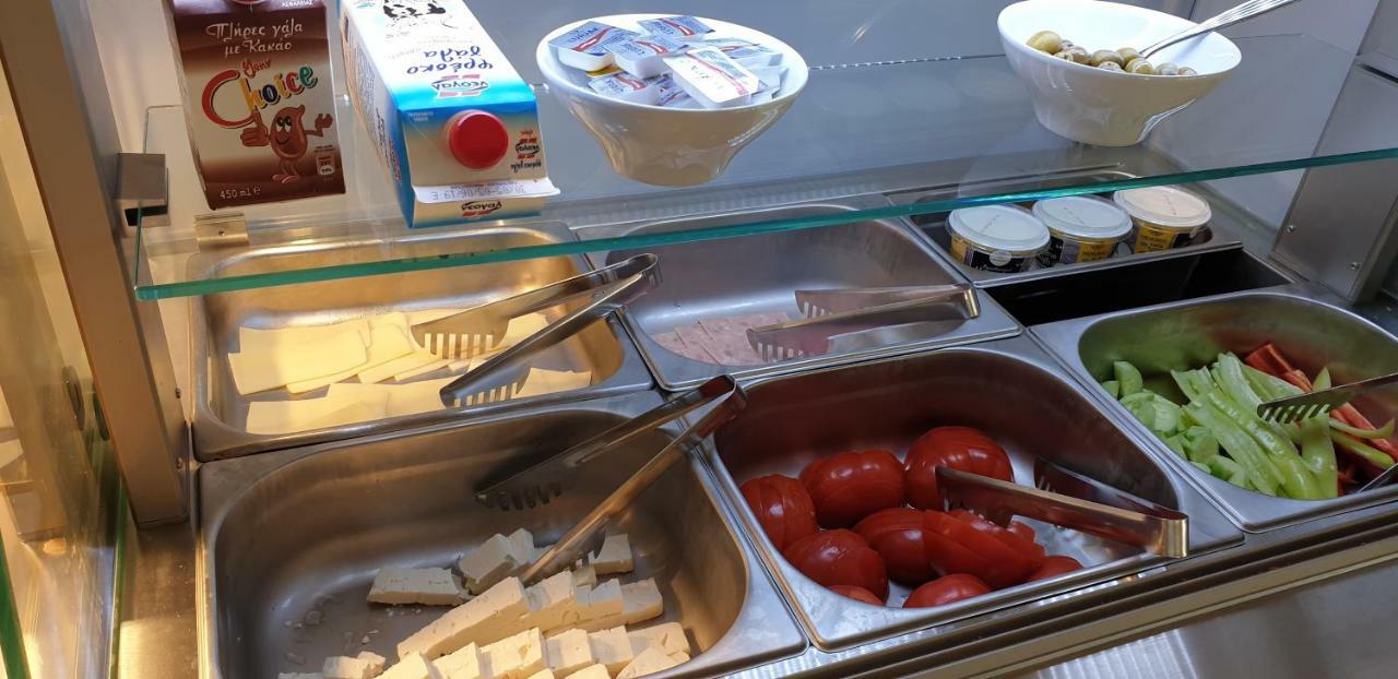 Isalos Suites Néa Péramos Zewnętrze zdjęcie